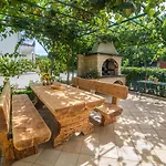 With Parking Space - 19657 Poreč