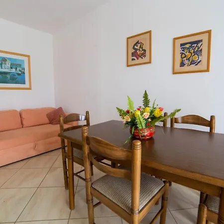 Apartman With Parking Space - 19657