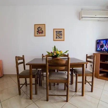 Apartman With Parking Space - 19657