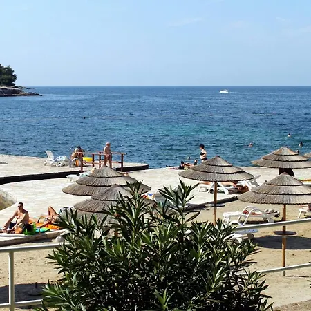 With Parking Space - 19657 Poreč