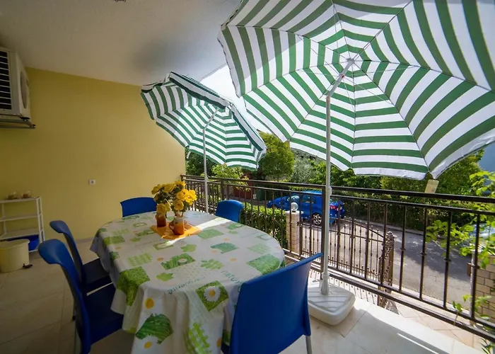 With Parking Space - 19657 Apartament Poreč