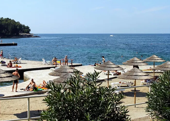 With Parking Space - 19657 Poreč