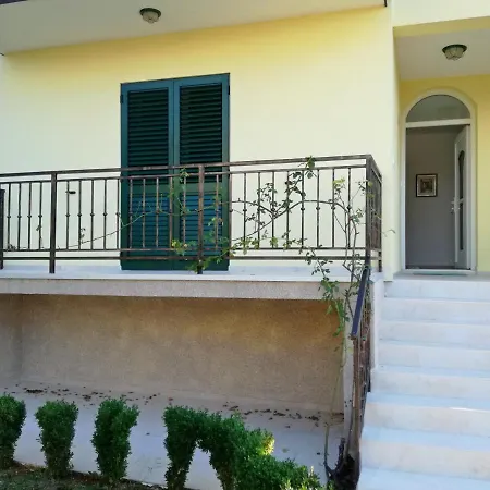 Apartment With A Parking Space - 19657 Porec