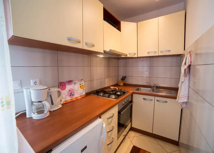 Apartman With Parking Space - 19657