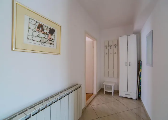 Apartman With Parking Space - 19657